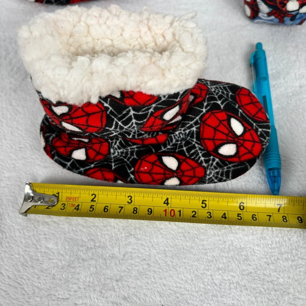 Marvel Spider-Man Toddler Slippers Lot 3 Pairs Boys 2T–3T Fuzzy Bubba Socks‎